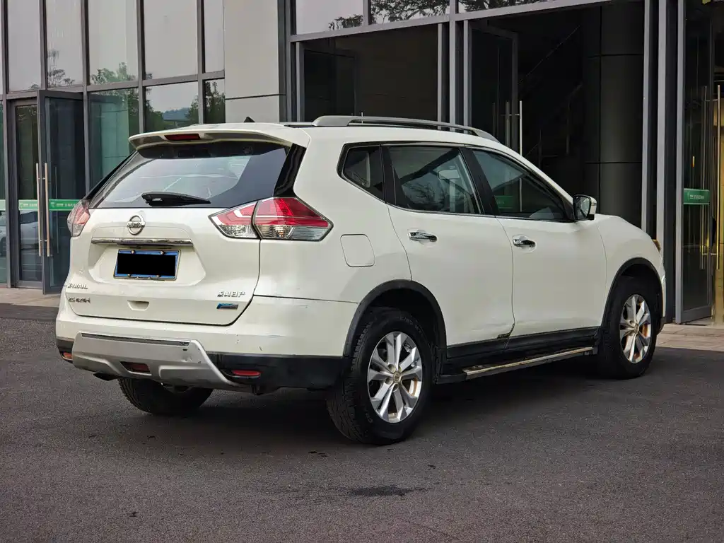 Nissan X-Trail — миниатюра 9