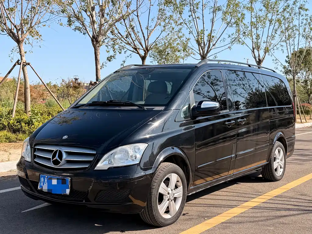 Mercedes-Benz Viano