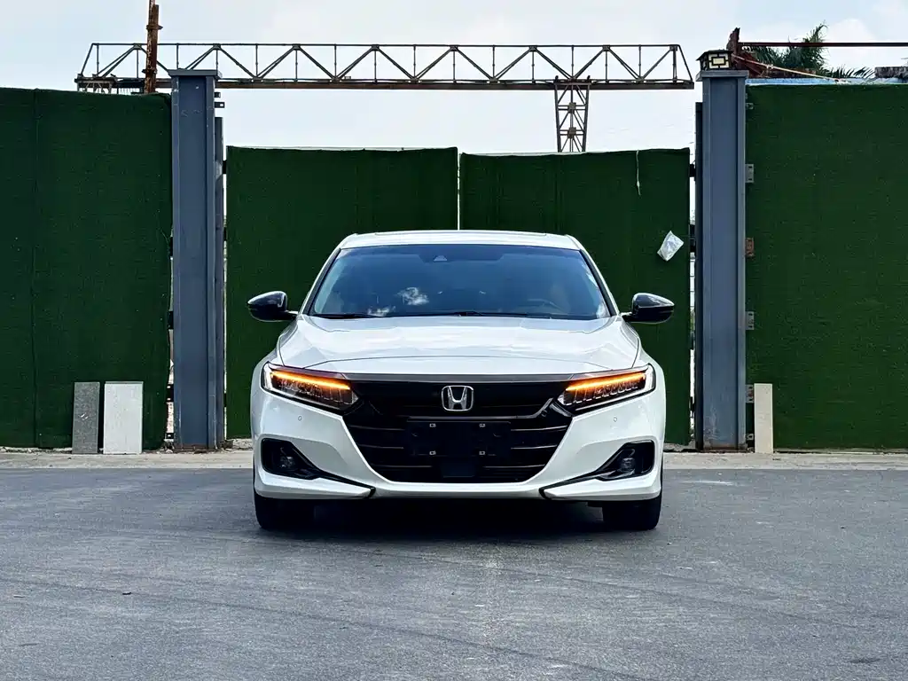 Honda Accord — миниатюра 2