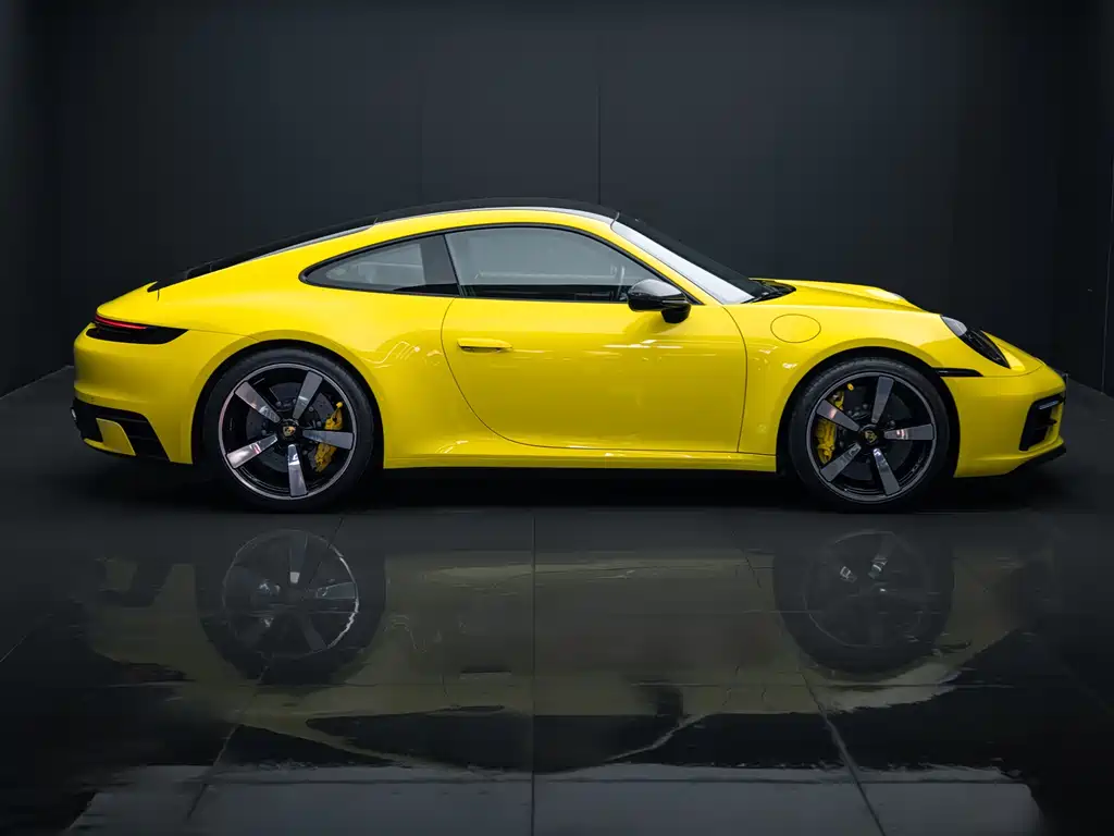 Porsche 911 2022 Carrera 3.0T