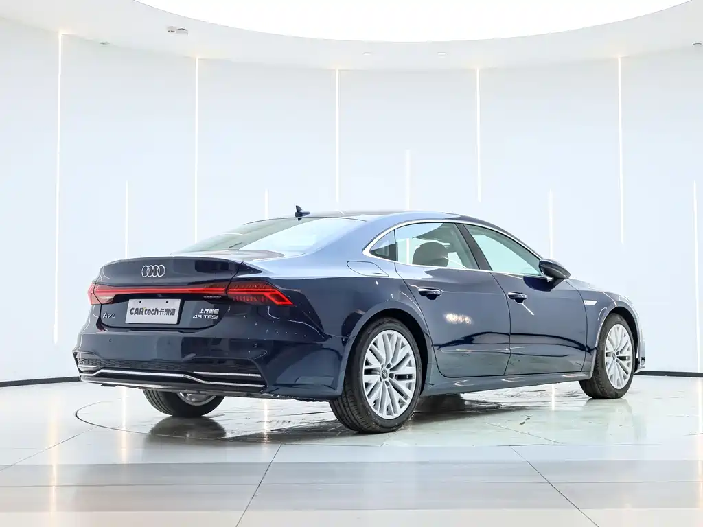 Audi A7L 2024 45TFSI S-line