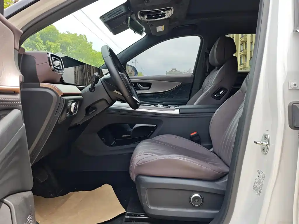 Chery Tiggo 9 9 2025 2.0T DCT 5 мест