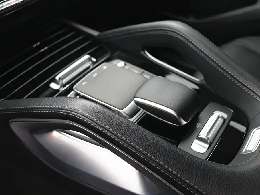 MERCEDES-BENZ GLE COUPE