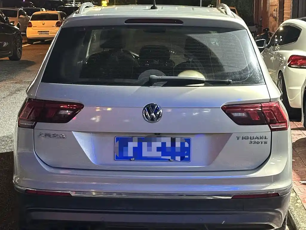 Volkswagen Tiguan L — миниатюра 8