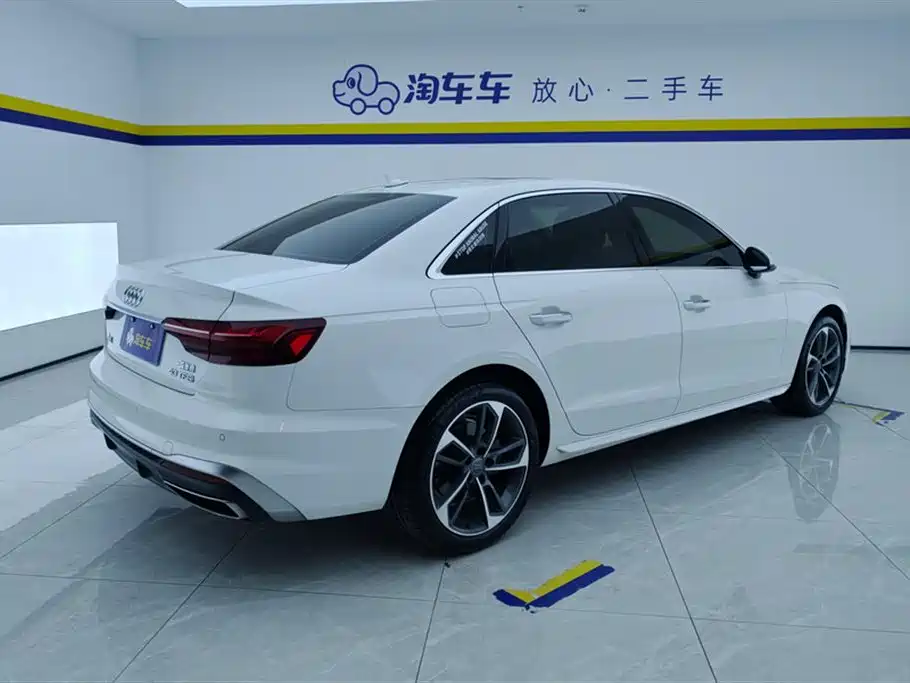Audi A4L 2020 40 TFSI Fashion