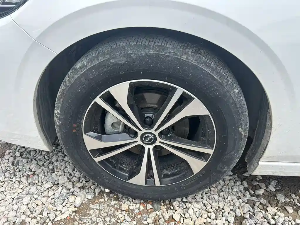 Nissan Sylphy 2023 1.6L CVT Enjoy