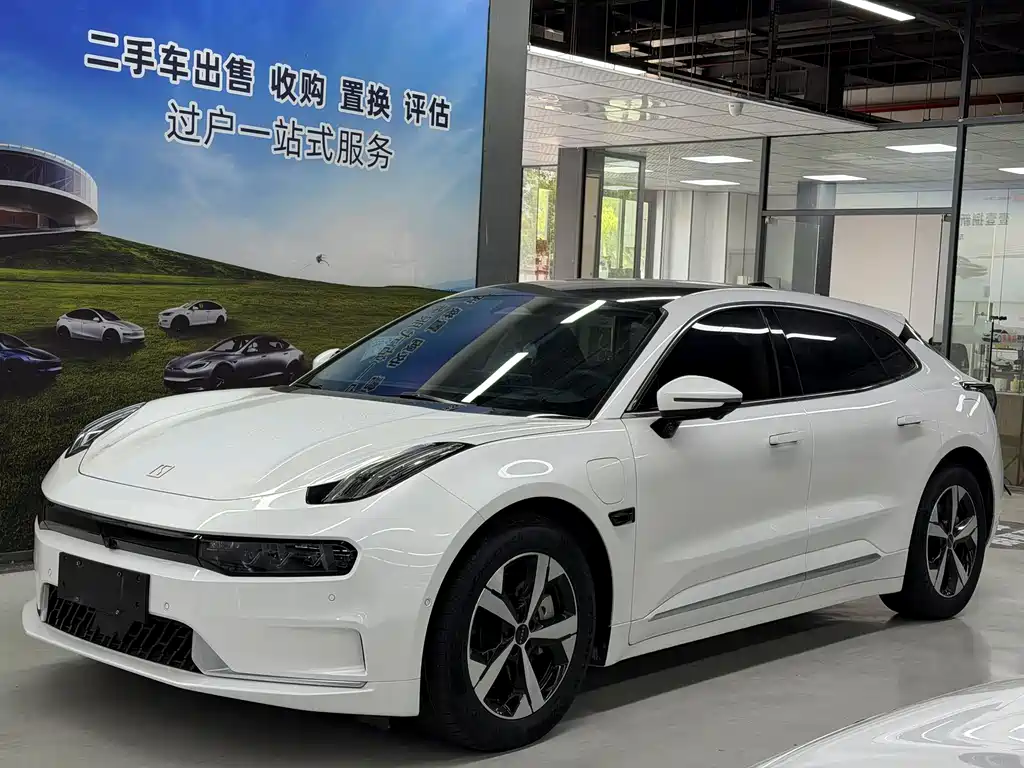 Zeekr 001 2023