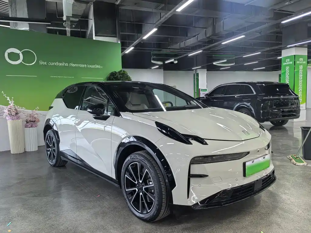 Zeekr X 2025 мест