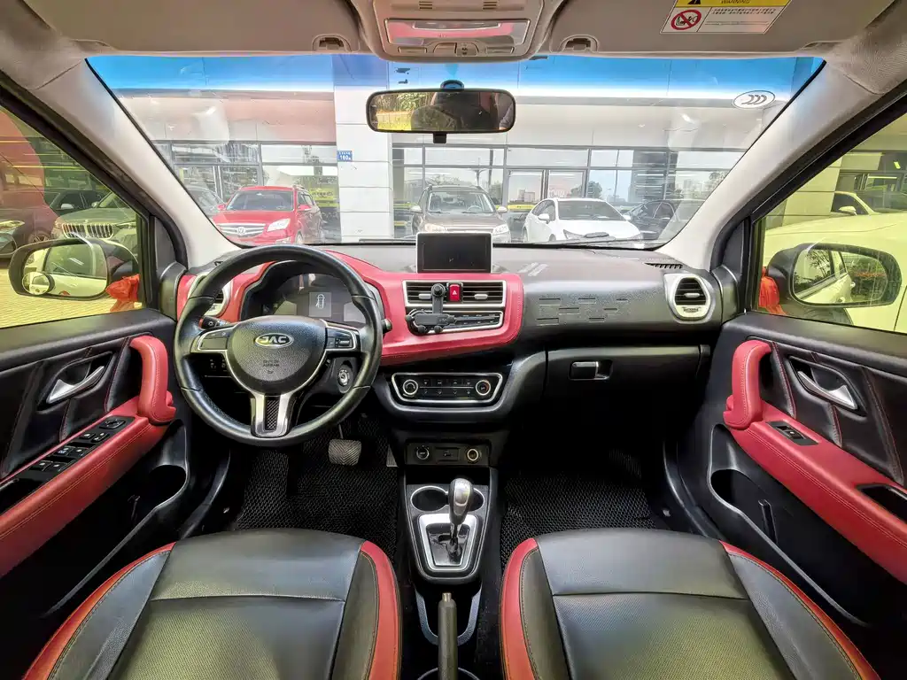 JAC JAC iEV6E — миниатюра 9