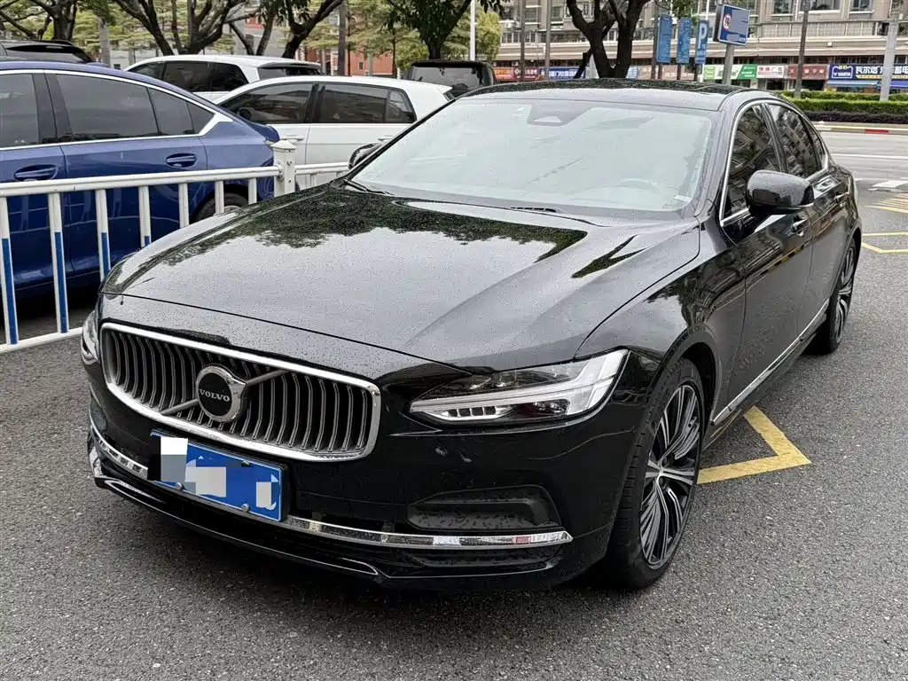 Volvo S90 2024