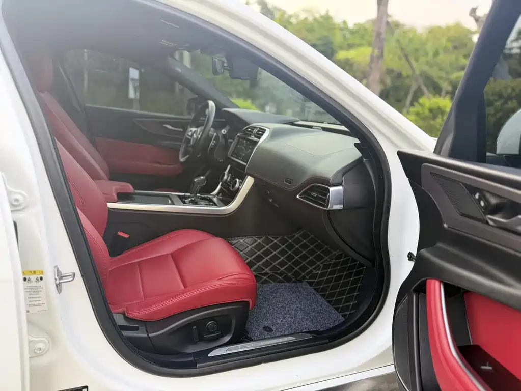Jaguar XEL 2020 2.0T 200PS R-DYNAMIC S Sport