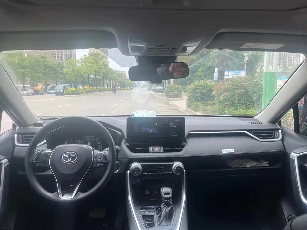 TOYOTA RAV4 RONGFANG