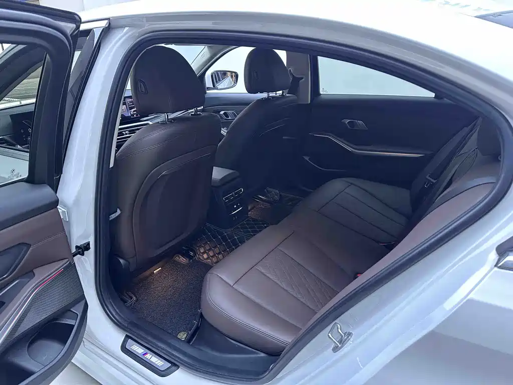 BMW 3 Series 3 2023 320Li M Sport