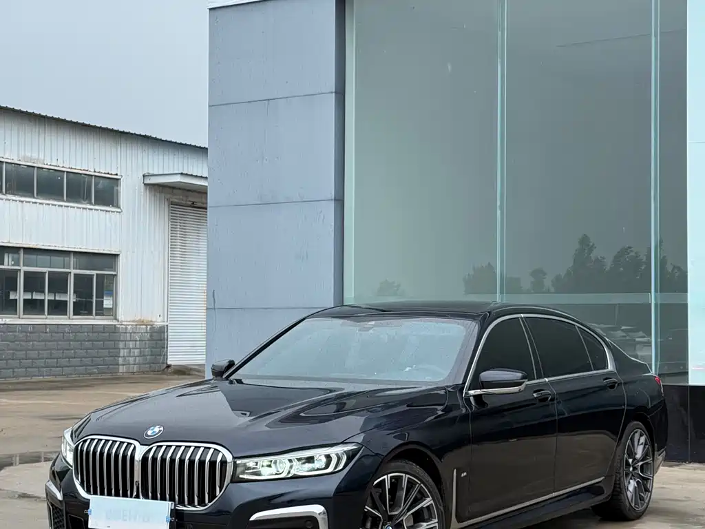 BMW 7 Series 7 2021 730Li M Sport
