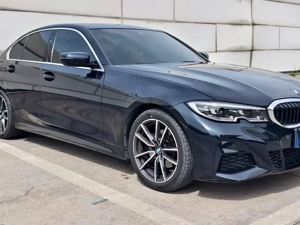 BMW 3 Series 2020