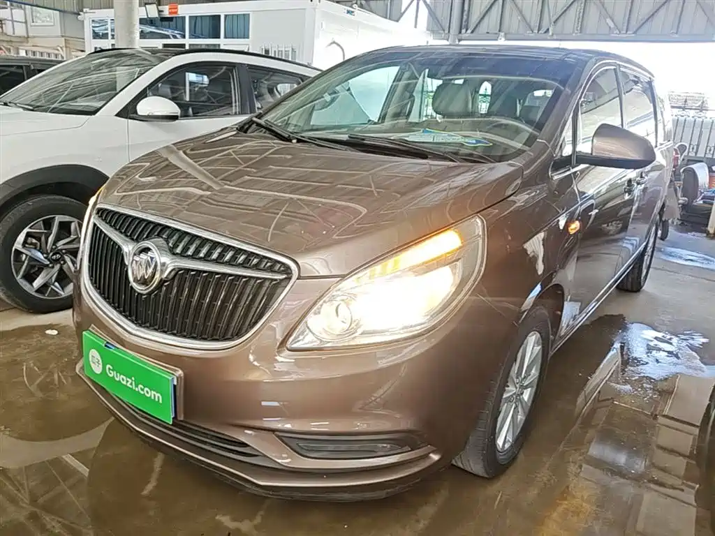 Buick GL8 2020