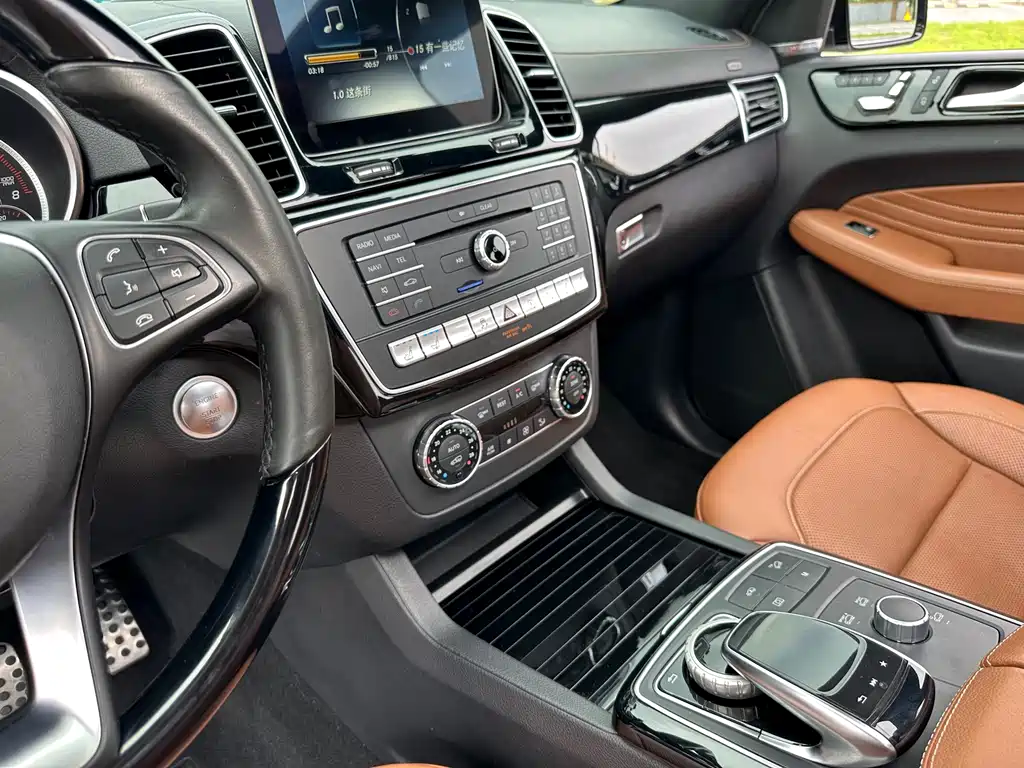 Mercedes-Benz GLE Coupe — миниатюра 14