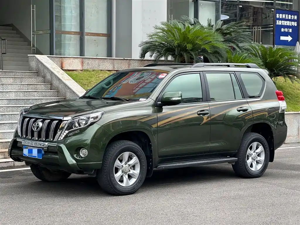 Toyota Prado (Import) 2013
