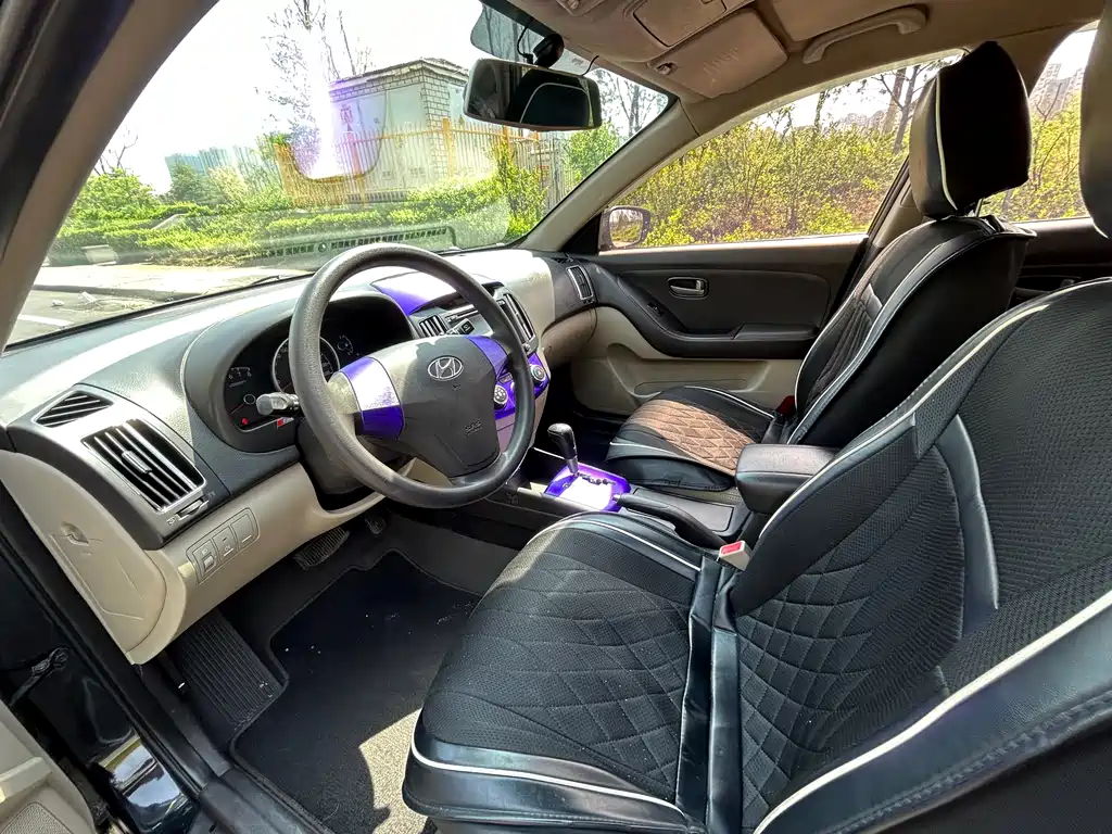 Hyundai Elantra 2011 1.6L AT Comfort