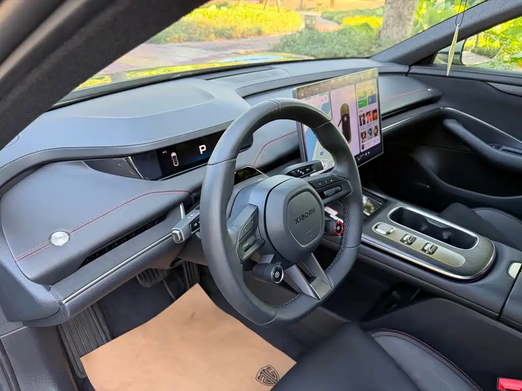 XIAOMI CAR XIAOMI SU7