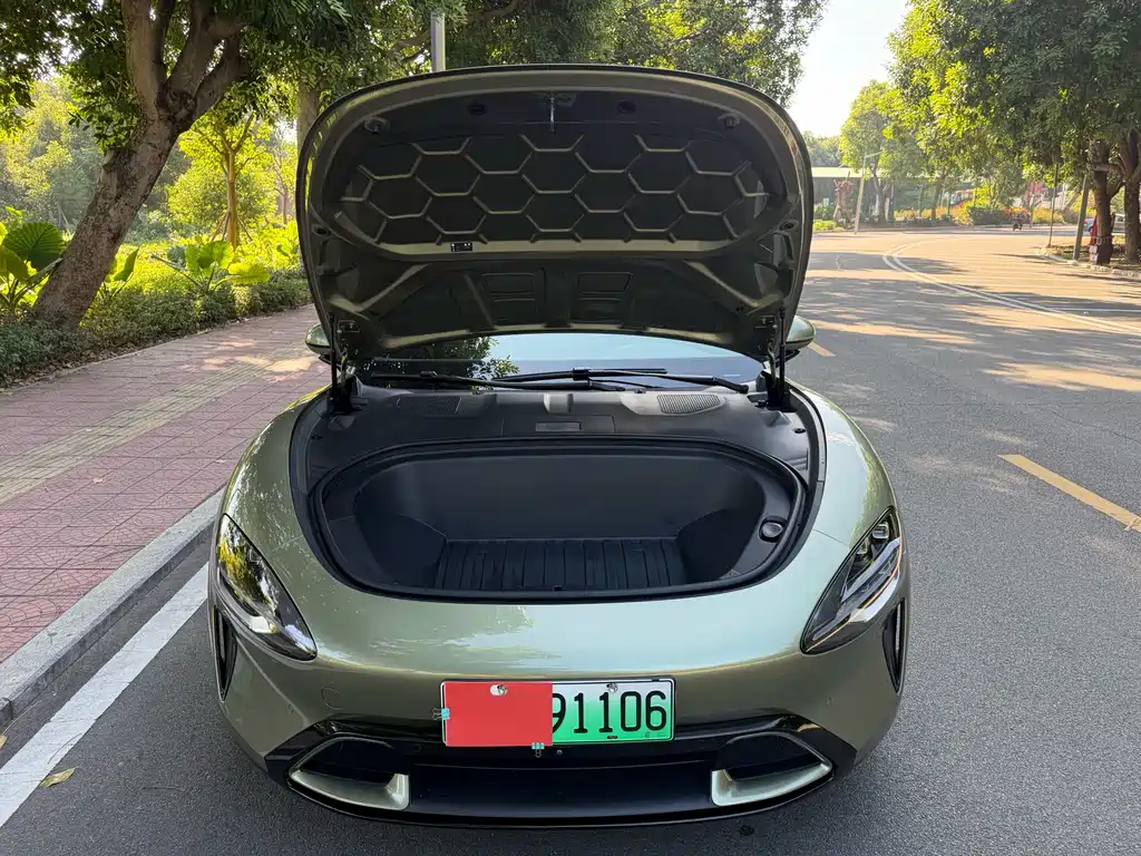 XIAOMI CAR XIAOMI SU7