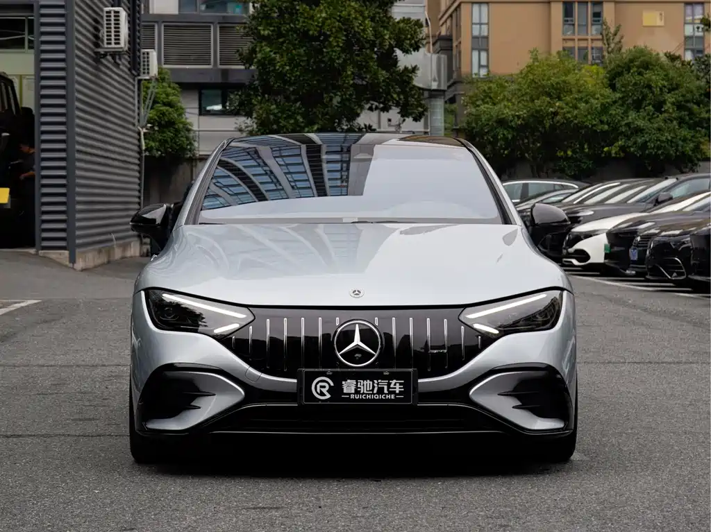 Mercedes-Benz EQE AMG — миниатюра 2