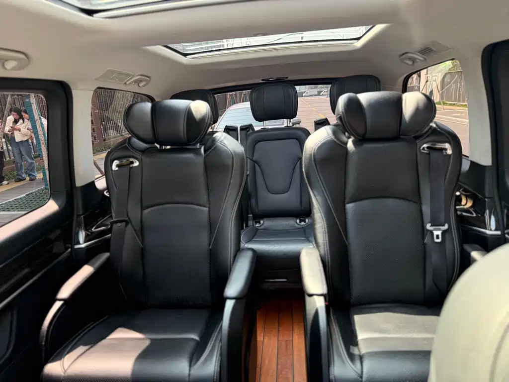 Mercedes-Benz V-Class V 260 Navigator Edition China VI, фото 19