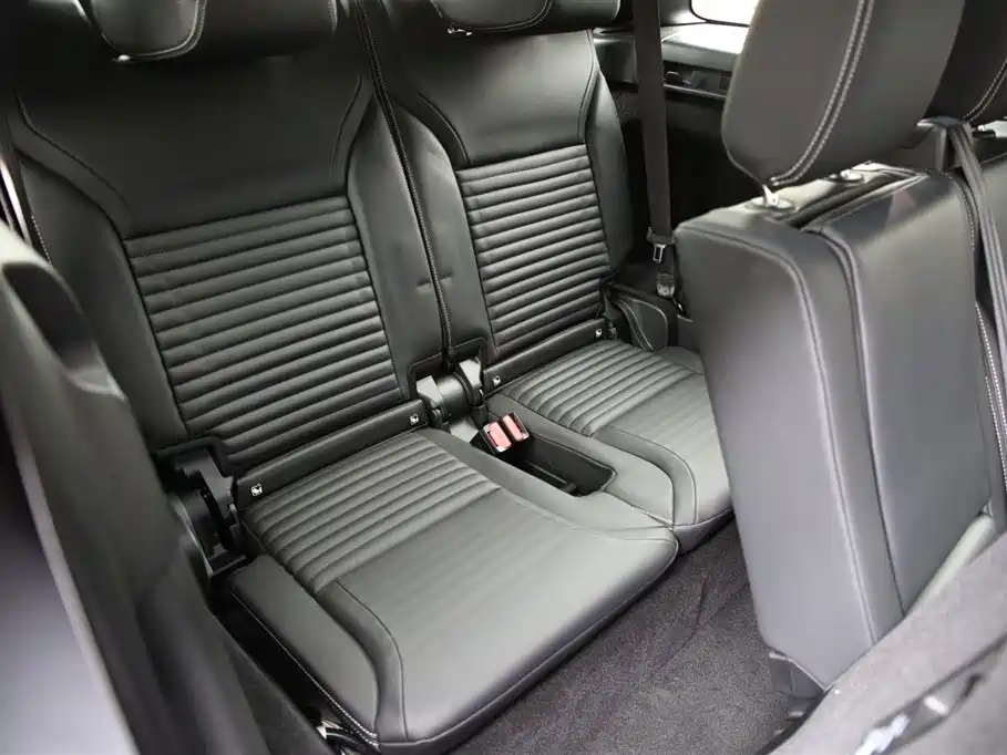 Land Rover Discovery 2025 360PS S