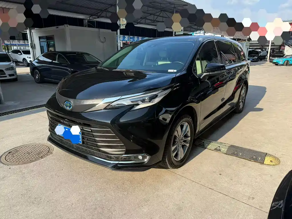 Toyota Sienna 2023