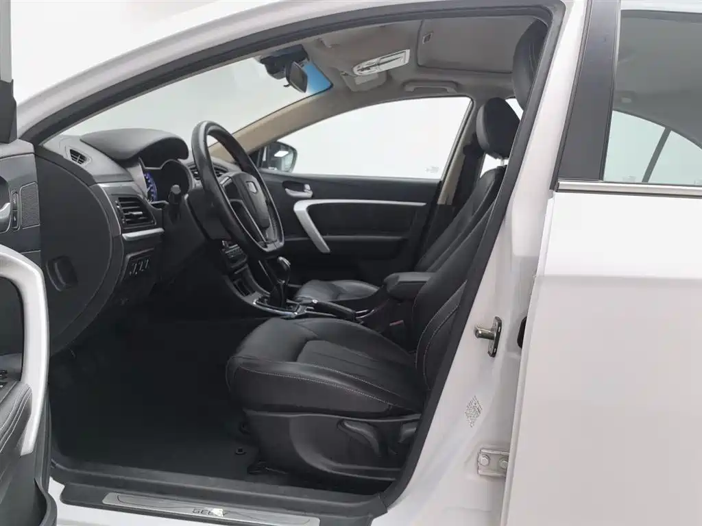 Geely Emgrand 2017 1.5L MT