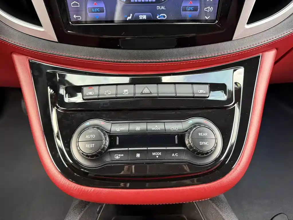 Mercedes-Benz Vito (Import) — миниатюра 11