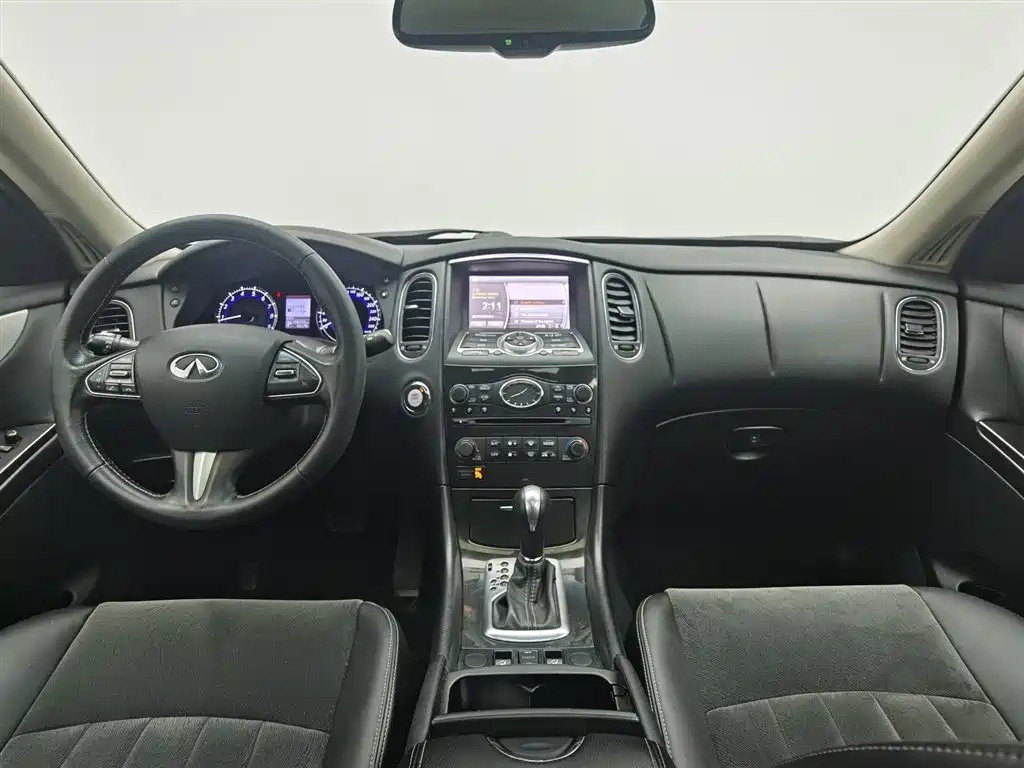 INFINITI QX50