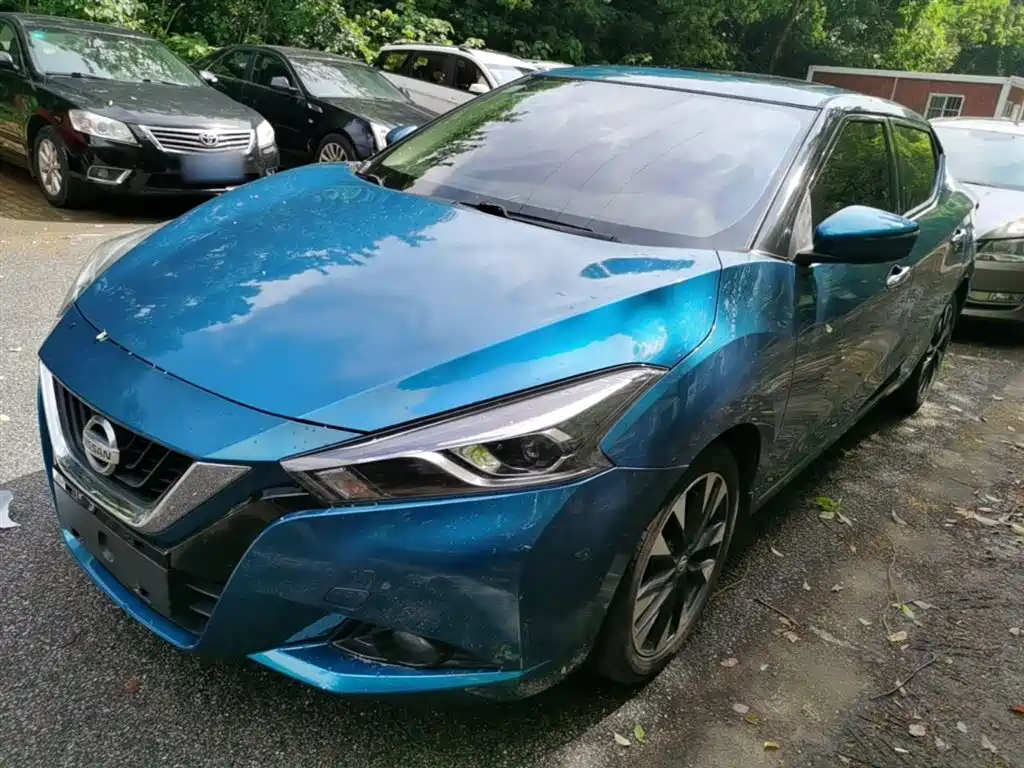 Nissan Bluebird 2018