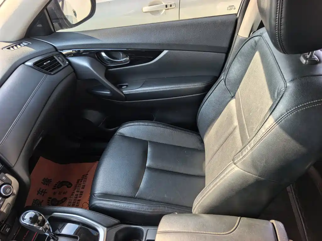 Nissan X-Trail — миниатюра 11
