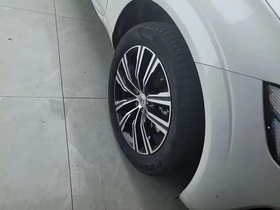 Volvo XC60 2022 B5 Luxury