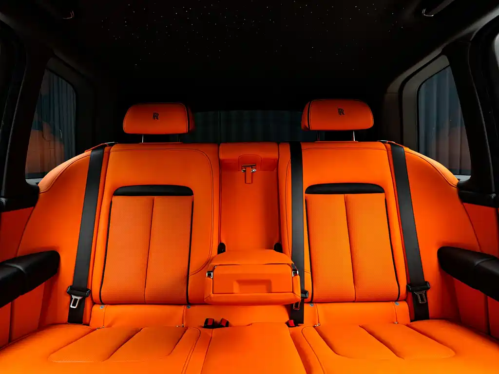 Rolls-Royce Cullinan 2018 мест