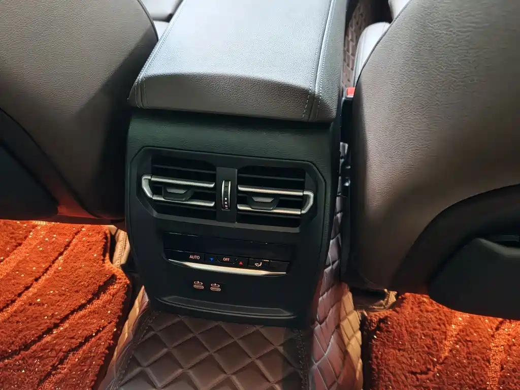 BMW 3 Series — миниатюра 7