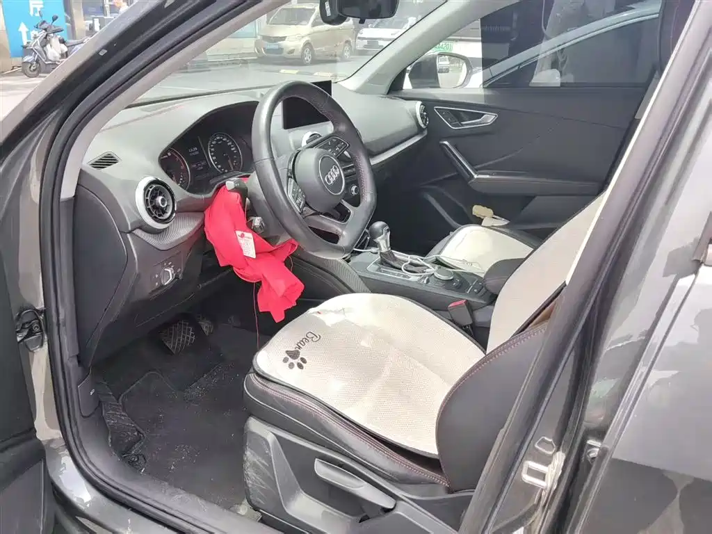 Audi Q2L 2022 35 TFSI