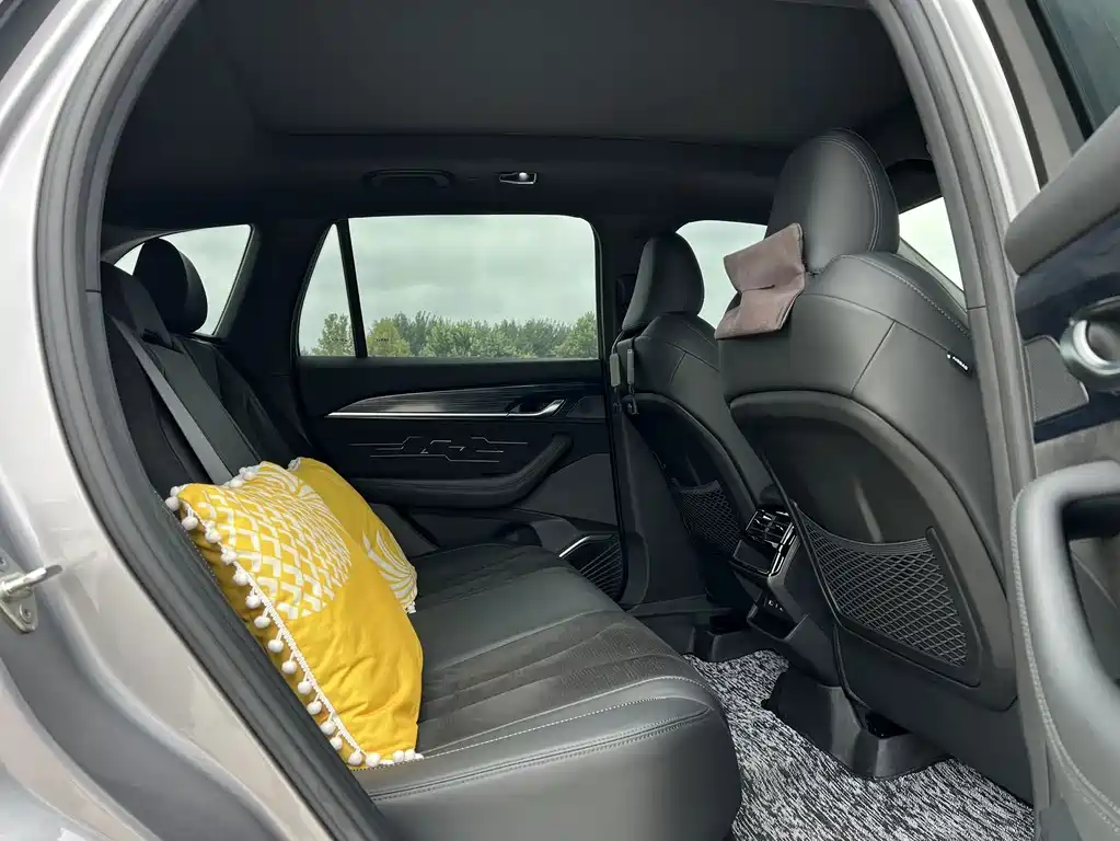 Geely Xingyue L — миниатюра 10