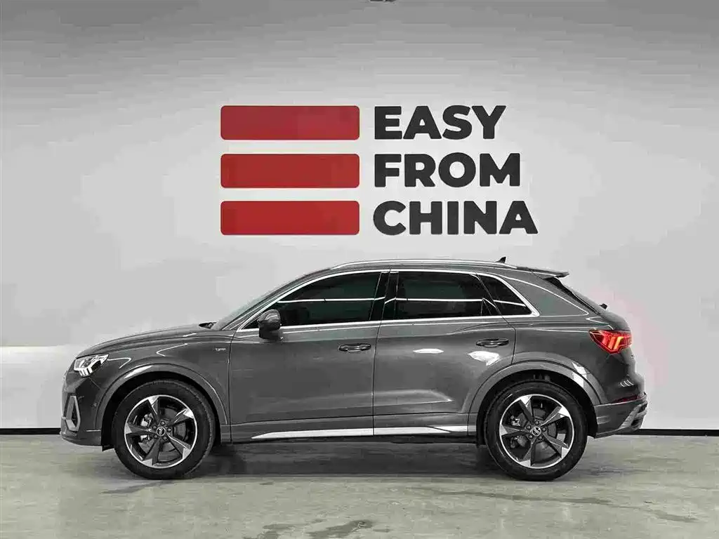 Audi Q3 2023 35 TFSI Fashion (1.4T)