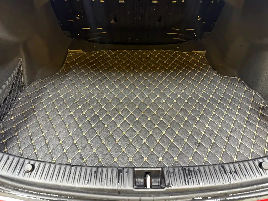 Mercedes-Benz C-Class — миниатюра 27