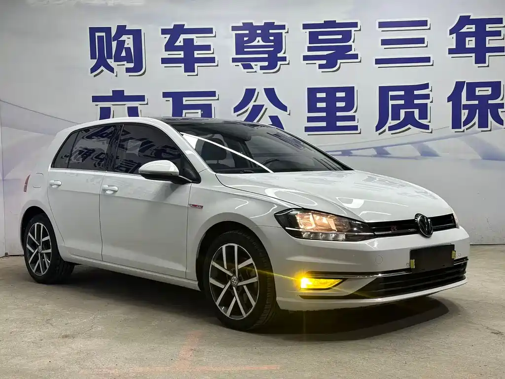 Volkswagen Golf — миниатюра 3
