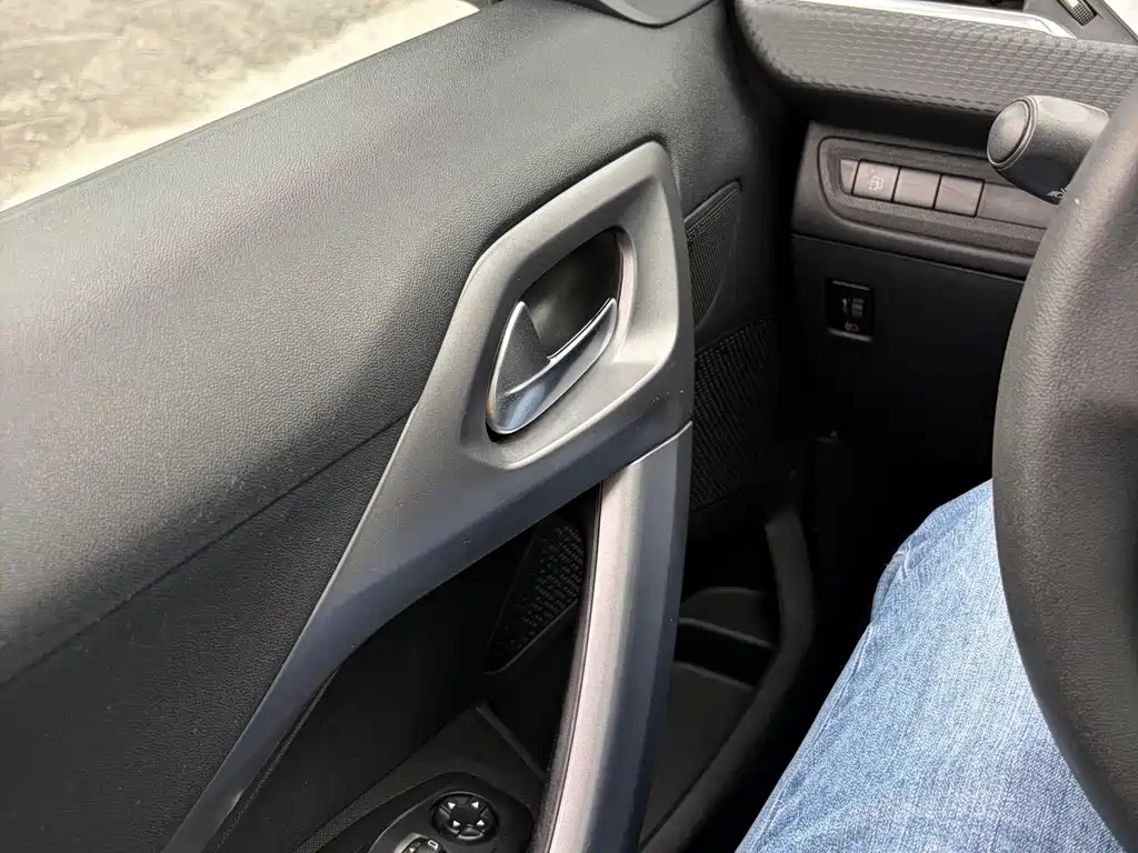Peugeot 2008 — миниатюра 19