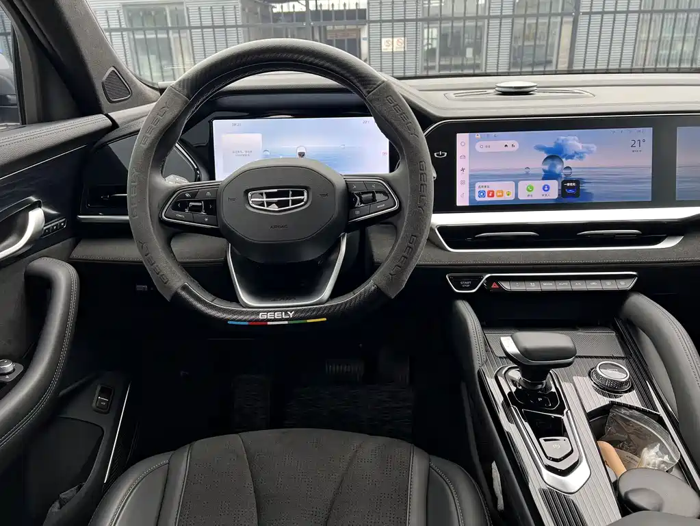 Geely Xingyue L — миниатюра 13
