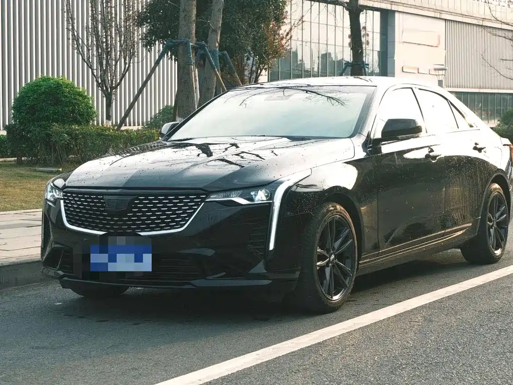 Cadillac CT4 2022