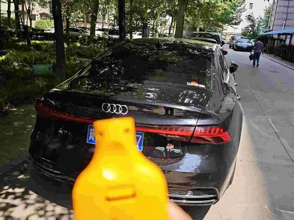 Audi A7L — миниатюра 4