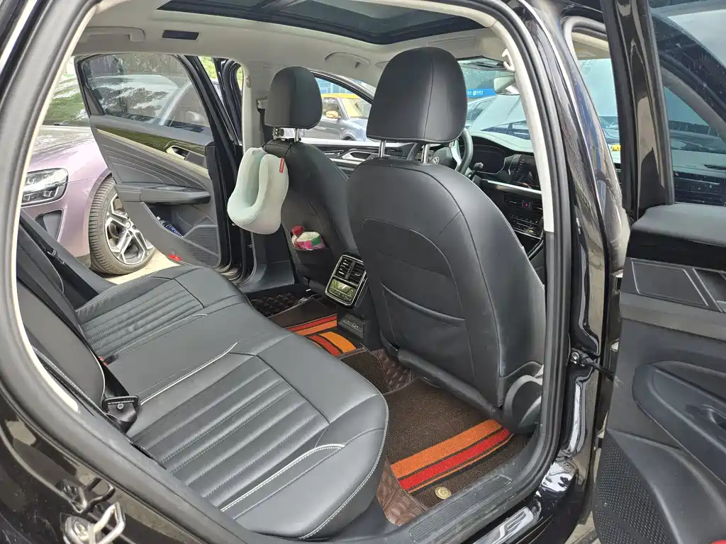 Volkswagen Passat — миниатюра 7