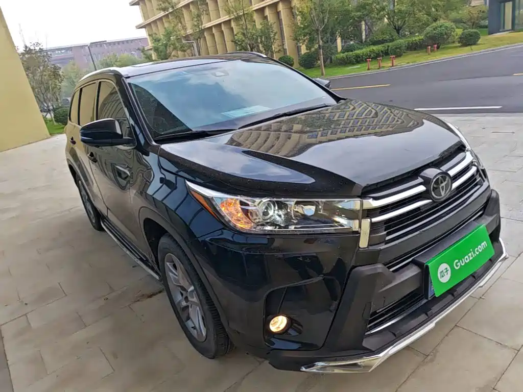 Toyota Highlander — миниатюра 4