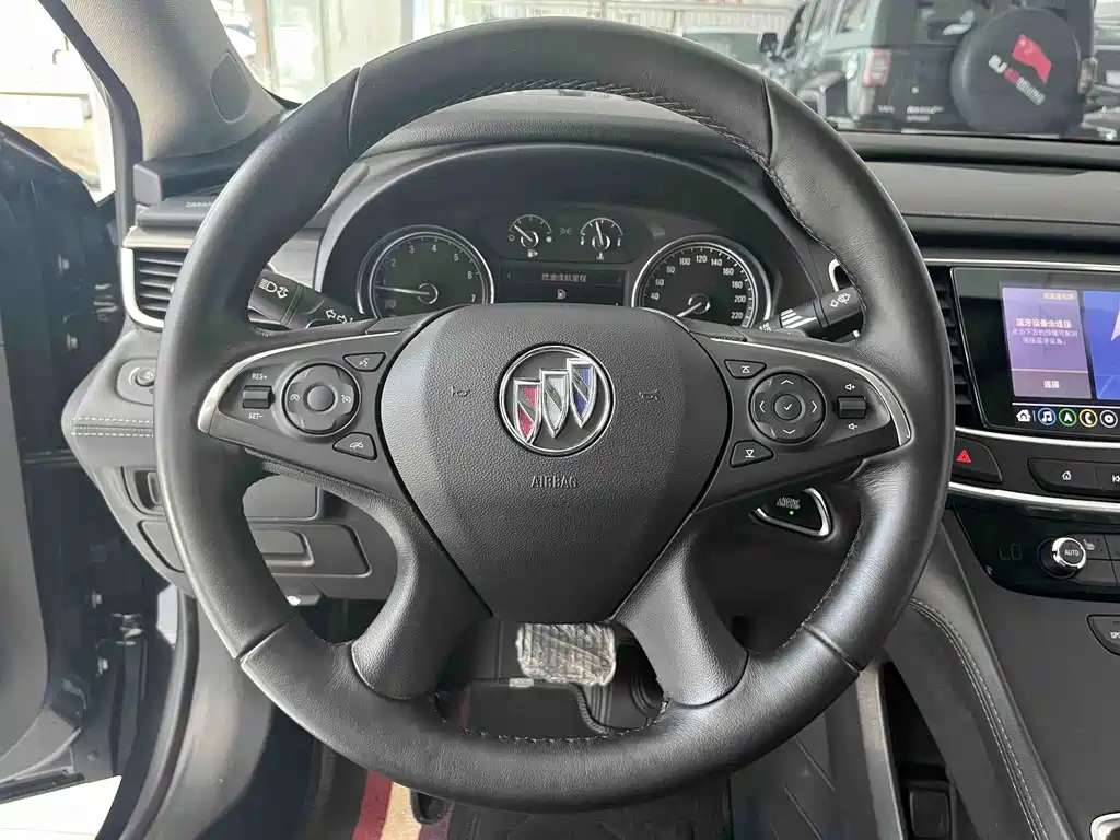 Buick LaCrosse — миниатюра 14