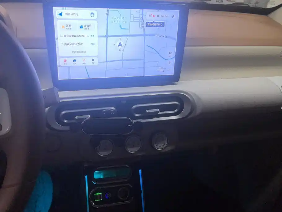 Wuling MINIEV — миниатюра 13